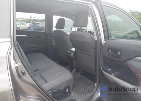 2018 Toyota Highlander Le z USA, uszkodzony, nr VIN 5TDBZRFH1JS896873